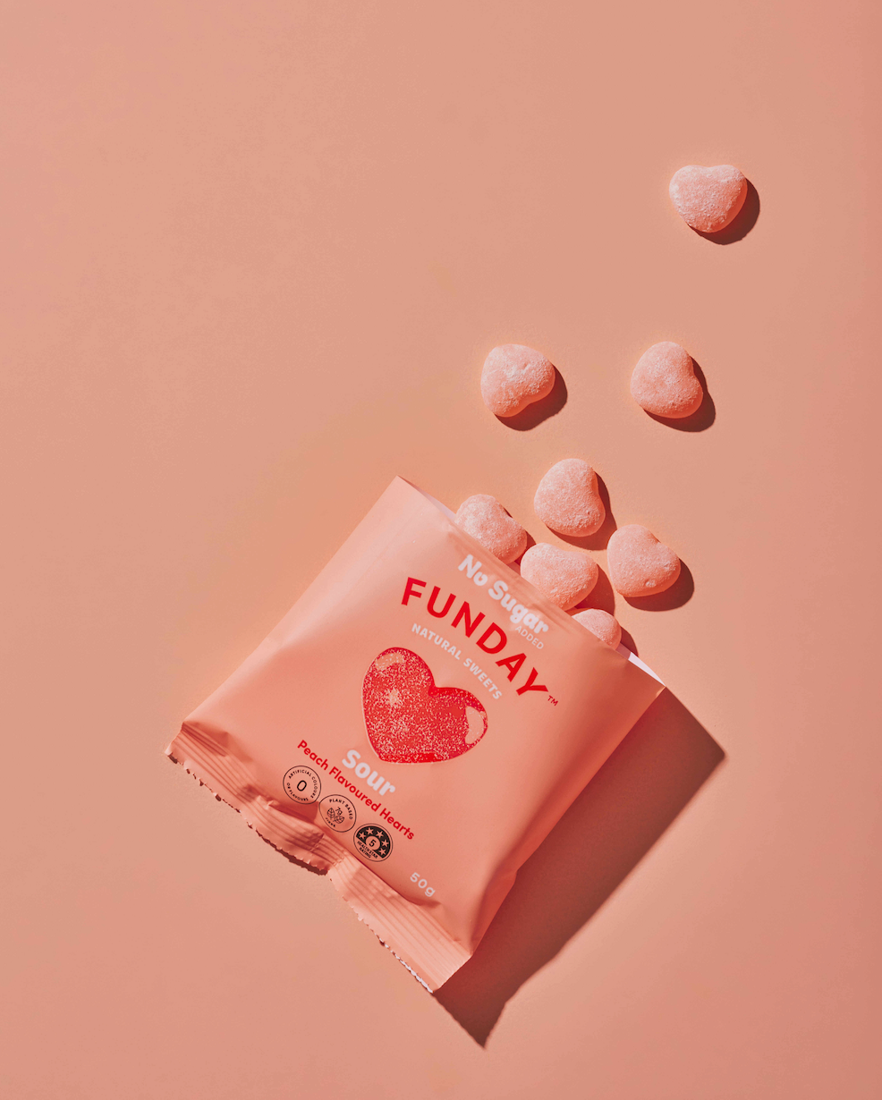 Sour Peach Hearts 50g (12 Pack)